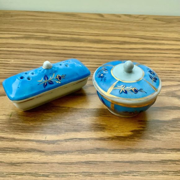 💥 2 Ceramic 4k Gold Blue Hand Painted Trinket Potpourri Jewelry Incense Box 💥 - Picture 3 of 6